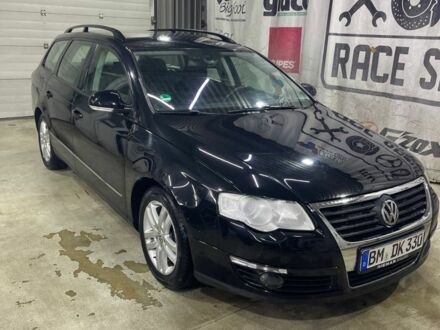 Черный Фольксваген Пассат Вариант, объемом двигателя 0 л и пробегом 300 тыс. км за 2800 $, фото 1 на Automoto.ua
