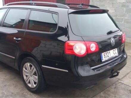 Чорний Фольксваген Пассат Варіант, об'ємом двигуна 2 л та пробігом 345 тис. км за 2750 $, фото 1 на Automoto.ua