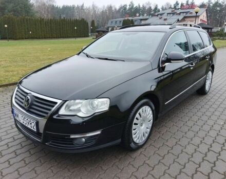 Черный Фольксваген Пассат Вариант, объемом двигателя 2 л и пробегом 239 тыс. км за 1712 $, фото 1 на Automoto.ua