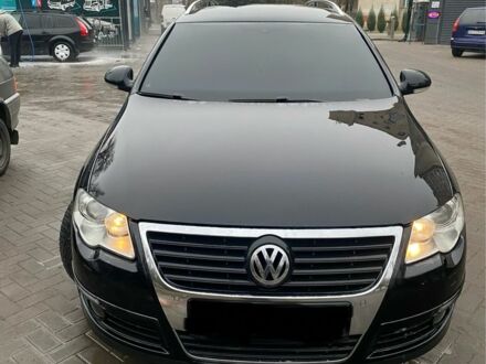 Черный Фольксваген Пассат Вариант, объемом двигателя 1.8 л и пробегом 237 тыс. км за 5900 $, фото 1 на Automoto.ua