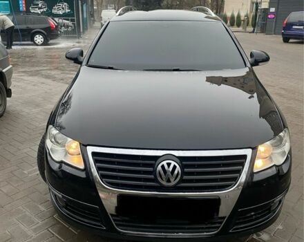 Черный Фольксваген Пассат Вариант, объемом двигателя 1.8 л и пробегом 237 тыс. км за 5900 $, фото 1 на Automoto.ua