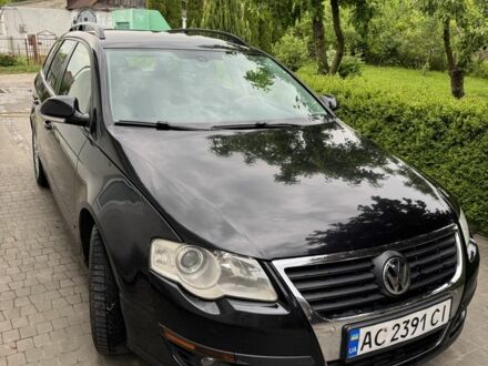 Фольксваген Пассат Варіант 2010 у Луцьку на Automoto.ua Чорний Фольксваген Пассат Варіант, об'ємом двигуна 2 л та пробігом 399 тис. км за 6000 $, фото 1 на Automoto.ua