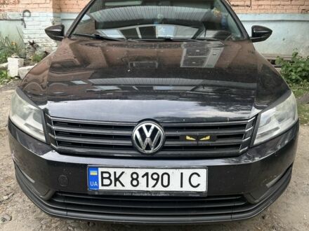 Фольксваген Пассат Варіант 2011 у Києві на Automoto.ua Чорний Фольксваген Пассат Варіант, об'ємом двигуна 2 л та пробігом 258 тис. км за 8000 $, фото 1 на Automoto.ua