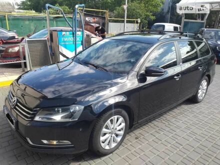 Черный Фольксваген Пассат Вариант, объемом двигателя 2 л и пробегом 223 тыс. км за 10100 $, фото 1 на Automoto.ua