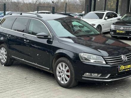 Фольксваген Пассат Варіант 2011 у Чернівцях на Automoto.ua Чорний Фольксваген Пассат Варіант, об'ємом двигуна 2 л та пробігом 284 тис. км за 9400 $, фото 1 на Automoto.ua