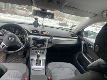 Черный Фольксваген Пассат Вариант, объемом двигателя 2 л и пробегом 345 тыс. км за 10500 $, фото 1 на Automoto.ua