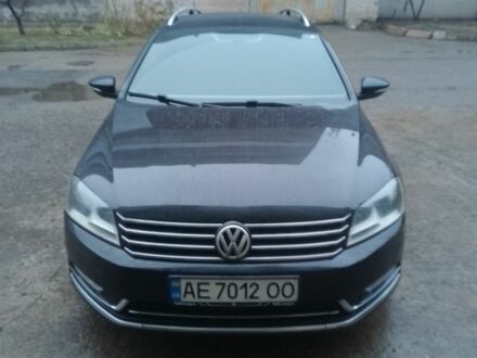 Фольксваген Пассат Варіант 2013 у Кривому Розі на Automoto.ua Чорний Фольксваген Пассат Варіант, об'ємом двигуна 2 л та пробігом 283 тис. км за 11200 $, фото 1 на Automoto.ua