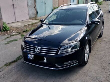 Фольксваген Пассат Вариант 2013 в Кривом Роге на Automoto.ua Черный Фольксваген Пассат Вариант, объемом двигателя 1.6 л и пробегом 304 тыс. км за 9700 $, фото 1 на Automoto.ua