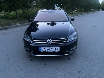 Фольксваген Пассат Вариант 2014 в Умани на Automoto.ua Черный Фольксваген Пассат Вариант, объемом двигателя 2 л и пробегом 300 тыс. км за 10800 $, фото 1 на Automoto.ua