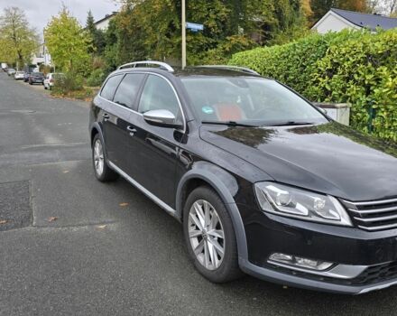 Чорний Фольксваген Пассат Варіант, об'ємом двигуна 2 л та пробігом 200 тис. км за 14585 $, фото 1 на Automoto.ua