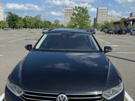 Фольксваген Пассат Варіант 2015 у Києві на Automoto.ua Чорний Фольксваген Пассат Варіант, об'ємом двигуна 2 л та пробігом 268 тис. км за 12900 $, фото 1 на Automoto.ua