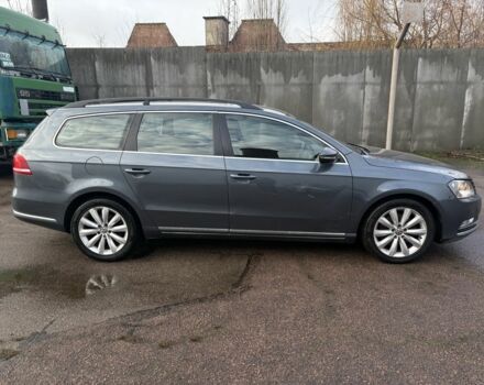 Фіолетовий Фольксваген Пассат Варіант, об'ємом двигуна 2 л та пробігом 149 тис. км за 4200 $, фото 3 на Automoto.ua