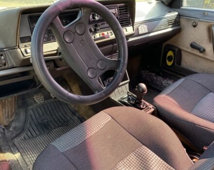 Коричневий Фольксваген Пассат Варіант, об'ємом двигуна 1.6 л та пробігом 200 тис. км за 1550 $, фото 3 на Automoto.ua