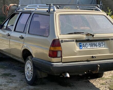 Коричневий Фольксваген Пассат Варіант, об'ємом двигуна 1.6 л та пробігом 200 тис. км за 1550 $, фото 2 на Automoto.ua