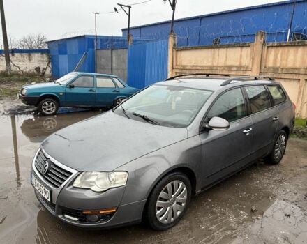 Коричневый Фольксваген Пассат Вариант, объемом двигателя 1.9 л и пробегом 325 тыс. км за 2792 $, фото 2 на Automoto.ua