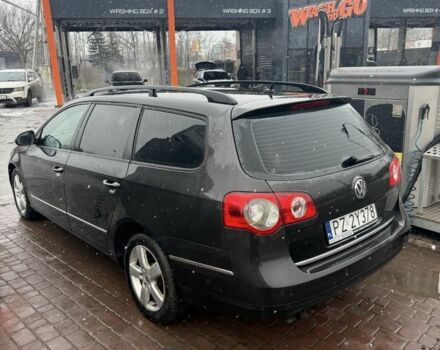 Коричневий Фольксваген Пассат Варіант, об'ємом двигуна 2 л та пробігом 215 тис. км за 3250 $, фото 4 на Automoto.ua