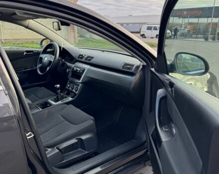 Коричневый Фольксваген Пассат Вариант, объемом двигателя 2 л и пробегом 281 тыс. км за 5299 $, фото 16 на Automoto.ua