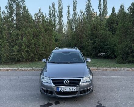 Коричневий Фольксваген Пассат Варіант, об'ємом двигуна 2 л та пробігом 250 тис. км за 3450 $, фото 2 на Automoto.ua