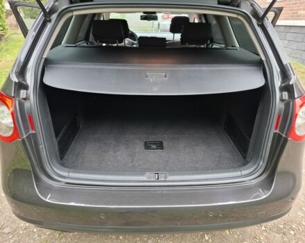 Коричневый Фольксваген Пассат Вариант, объемом двигателя 2 л и пробегом 257 тыс. км за 6999 $, фото 11 на Automoto.ua