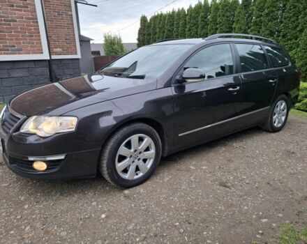 Коричневый Фольксваген Пассат Вариант, объемом двигателя 2 л и пробегом 257 тыс. км за 6999 $, фото 2 на Automoto.ua