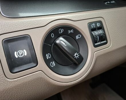 Коричневый Фольксваген Пассат Вариант, объемом двигателя 2 л и пробегом 257 тыс. км за 6999 $, фото 19 на Automoto.ua