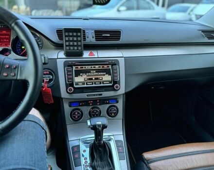 Коричневий Фольксваген Пассат Варіант, об'ємом двигуна 2 л та пробігом 320 тис. км за 9500 $, фото 3 на Automoto.ua