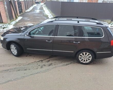 Коричневый Фольксваген Пассат Вариант, объемом двигателя 0 л и пробегом 280 тыс. км за 5900 $, фото 2 на Automoto.ua