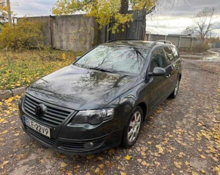 Коричневый Фольксваген Пассат Вариант, объемом двигателя 2 л и пробегом 300 тыс. км за 3100 $, фото 5 на Automoto.ua