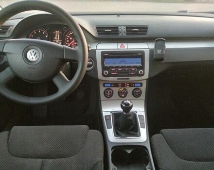 Коричневый Фольксваген Пассат Вариант, объемом двигателя 1.8 л и пробегом 216 тыс. км за 5600 $, фото 5 на Automoto.ua