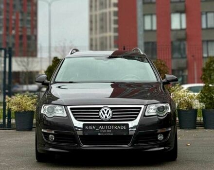 Коричневый Фольксваген Пассат Вариант, объемом двигателя 2 л и пробегом 240 тыс. км за 6300 $, фото 1 на Automoto.ua