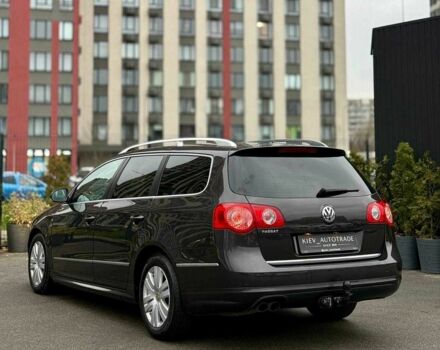 Коричневый Фольксваген Пассат Вариант, объемом двигателя 2 л и пробегом 240 тыс. км за 6300 $, фото 8 на Automoto.ua