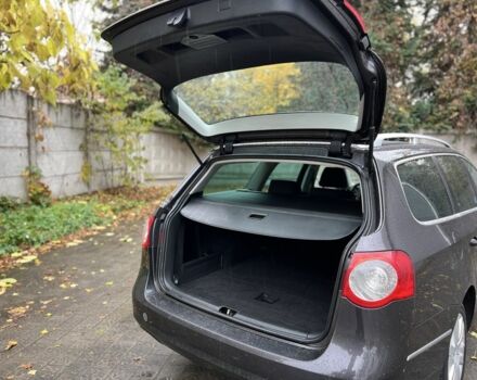 Фольксваген Пассат Вариант 2009 в Ровно на Automoto.ua Коричневый Фольксваген Пассат Вариант, объемом двигателя 1.9 л и пробегом 250 тыс. км за 5650 $, фото 19 на Automoto.ua