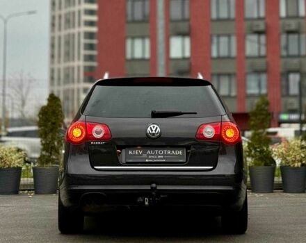 Коричневый Фольксваген Пассат Вариант, объемом двигателя 2 л и пробегом 240 тыс. км за 6300 $, фото 2 на Automoto.ua