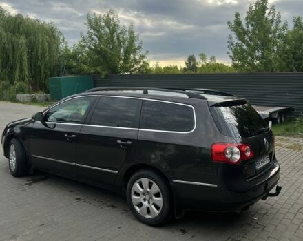 Коричневий Фольксваген Пассат Варіант, об'ємом двигуна 2 л та пробігом 286 тис. км за 7300 $, фото 1 на Automoto.ua