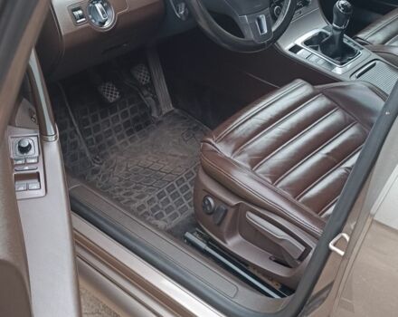 Коричневий Фольксваген Пассат Варіант, об'ємом двигуна 2 л та пробігом 236 тис. км за 9500 $, фото 22 на Automoto.ua