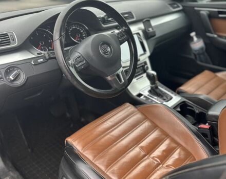 Коричневый Фольксваген Пассат Вариант, объемом двигателя 2 л и пробегом 298 тыс. км за 10600 $, фото 1 на Automoto.ua