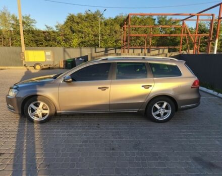 Коричневий Фольксваген Пассат Варіант, об'ємом двигуна 2 л та пробігом 236 тис. км за 9500 $, фото 3 на Automoto.ua