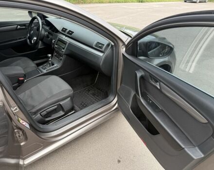 Коричневый Фольксваген Пассат Вариант, объемом двигателя 2 л и пробегом 275 тыс. км за 8000 $, фото 15 на Automoto.ua