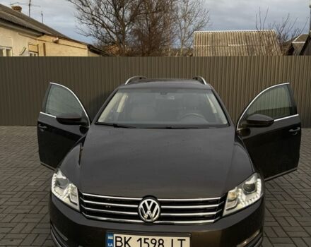 Коричневий Фольксваген Пассат Варіант, об'ємом двигуна 1.6 л та пробігом 216 тис. км за 9200 $, фото 1 на Automoto.ua