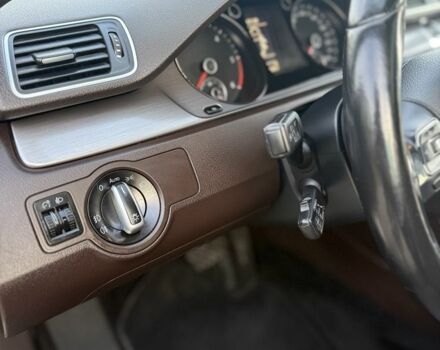 Коричневый Фольксваген Пассат Вариант, объемом двигателя 2 л и пробегом 337 тыс. км за 11000 $, фото 9 на Automoto.ua