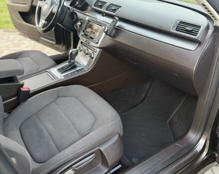 Коричневый Фольксваген Пассат Вариант, объемом двигателя 2 л и пробегом 337 тыс. км за 11000 $, фото 11 на Automoto.ua