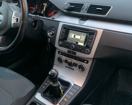 Коричневый Фольксваген Пассат Вариант, объемом двигателя 1.6 л и пробегом 214 тыс. км за 9200 $, фото 3 на Automoto.ua