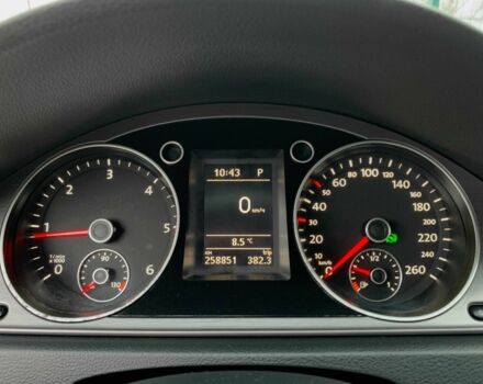 Коричневый Фольксваген Пассат Вариант, объемом двигателя 2 л и пробегом 258 тыс. км за 10955 $, фото 18 на Automoto.ua