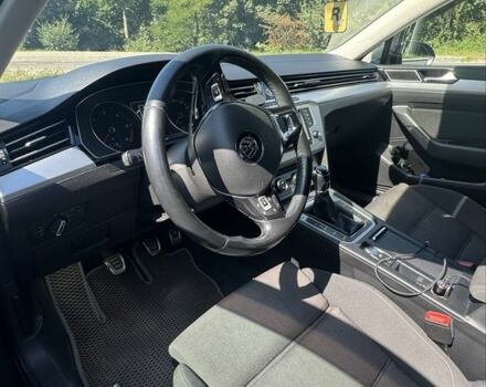 Коричневый Фольксваген Пассат Вариант, объемом двигателя 1.6 л и пробегом 298 тыс. км за 13000 $, фото 6 на Automoto.ua