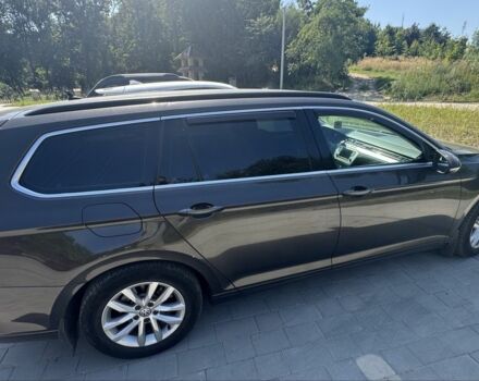 Коричневый Фольксваген Пассат Вариант, объемом двигателя 1.6 л и пробегом 298 тыс. км за 13000 $, фото 4 на Automoto.ua