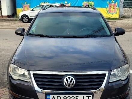 Коричневий Фольксваген Пассат Варіант, об'ємом двигуна 1.6 л та пробігом 290 тис. км за 4300 $, фото 1 на Automoto.ua