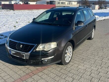 Коричневый Фольксваген Пассат Вариант, объемом двигателя 0 л и пробегом 300 тыс. км за 2200 $, фото 1 на Automoto.ua