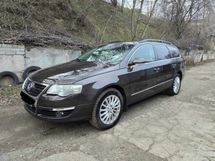 Коричневый Фольксваген Пассат Вариант, объемом двигателя 2 л и пробегом 196 тыс. км за 5900 $, фото 1 на Automoto.ua