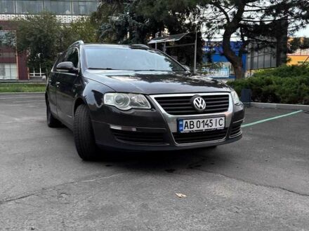 Коричневий Фольксваген Пассат Варіант, об'ємом двигуна 1.8 л та пробігом 280 тис. км за 5799 $, фото 1 на Automoto.ua