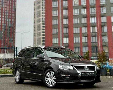 Коричневый Фольксваген Пассат Вариант, объемом двигателя 2 л и пробегом 240 тыс. км за 6300 $, фото 1 на Automoto.ua